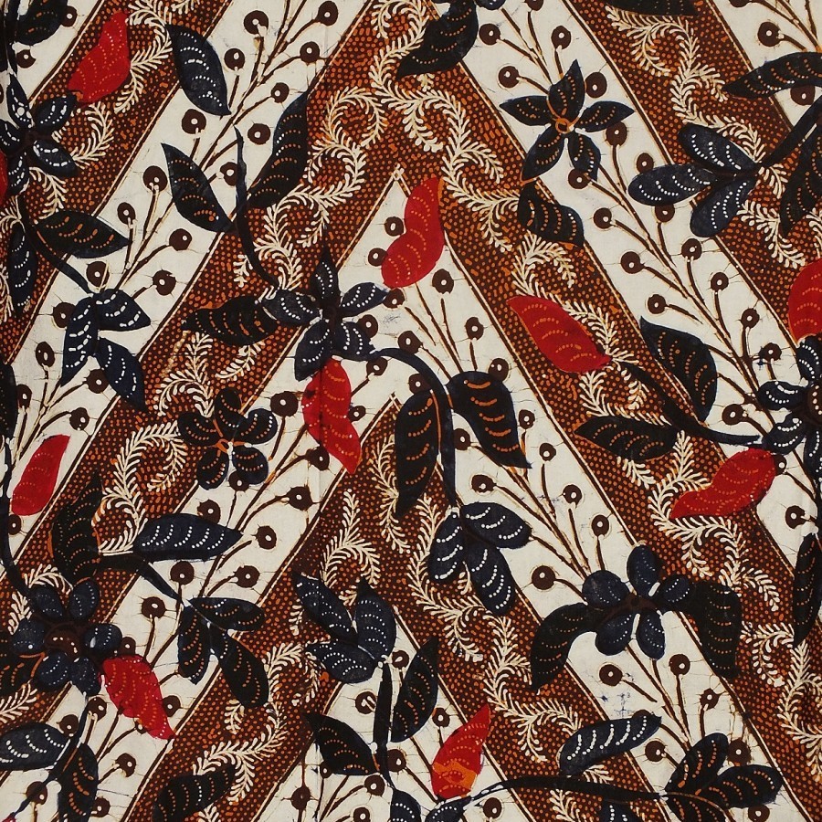 Batik Tulis Santyu Motif Segitiga